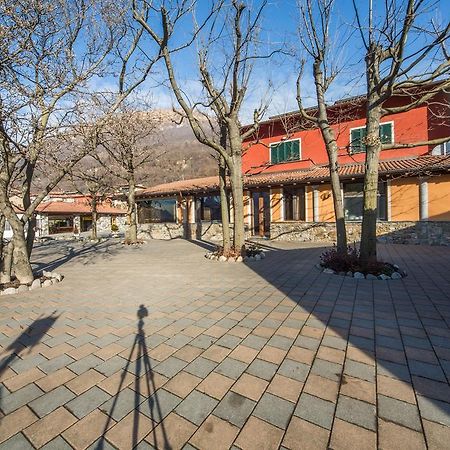 Hotel La Solitaria Carlazzo Dış mekan fotoğraf