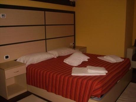 Hotel La Solitaria Carlazzo Dış mekan fotoğraf